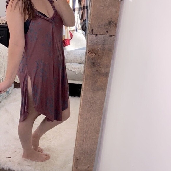 Free People plum color boho dress with high slits size xsmall oversized - Picture 1 of 5